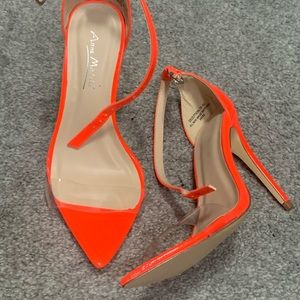 NEON ORANGE POINTED TOE HEELS